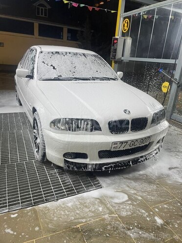 BMW 318-5