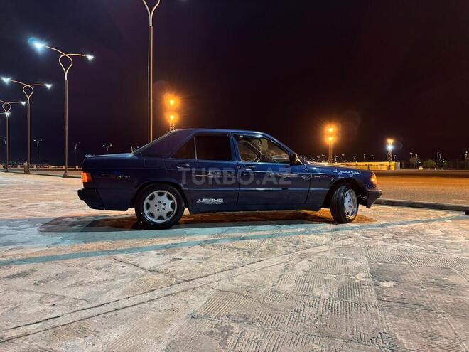 Mercedes 190-5