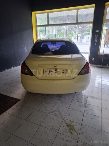 Nissan Sunny 2012, 255,000 km - 1.5 l - Bakı