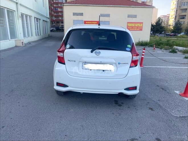 Nissan Note-3