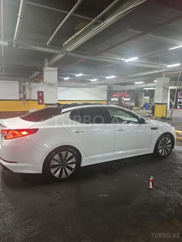 Kia Optima-3