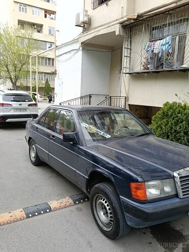 Mercedes 190-3