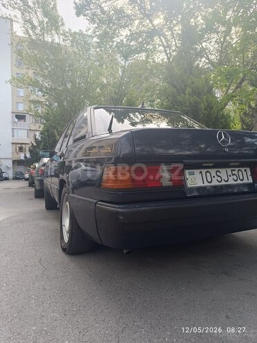 Mercedes 190-14