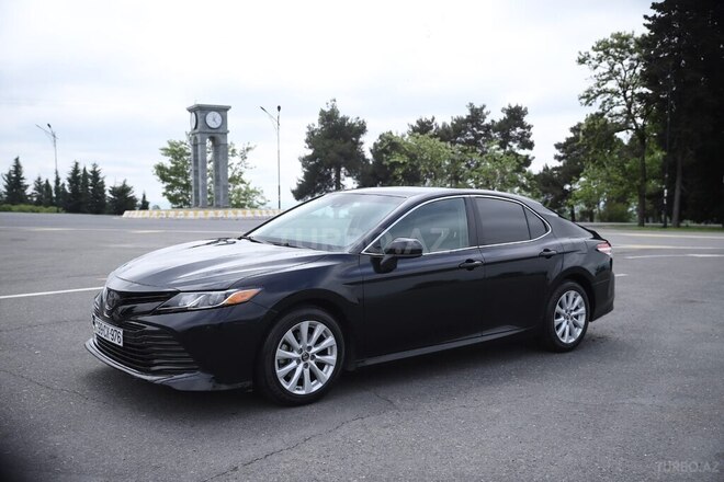 Toyota Camry-3
