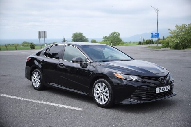 Toyota Camry-5