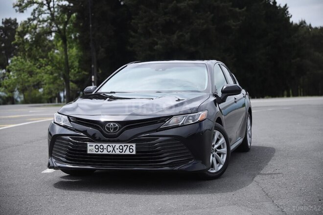 Toyota Camry-1