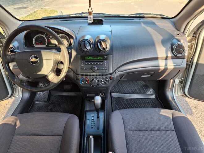 Chevrolet Aveo-9
