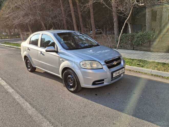Chevrolet Aveo-1