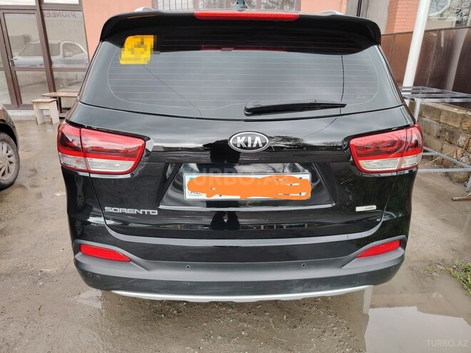 Kia Sorento-2