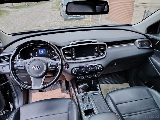 Kia Sorento-5