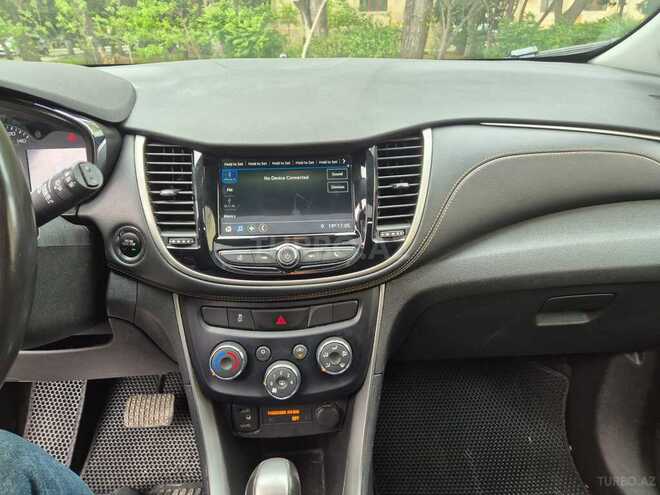 Chevrolet Trax-10