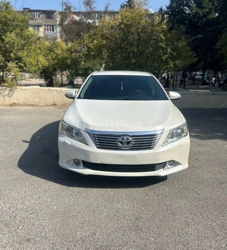 Toyota Camry-4