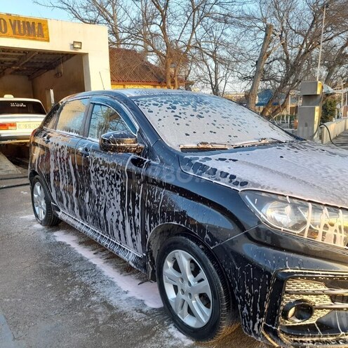 LADA (VAZ) XRAY-3