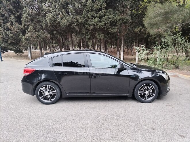 Chevrolet Cruze-10