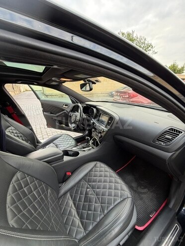 Kia Optima-4