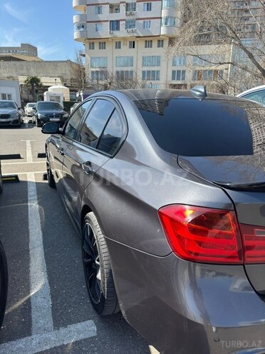 BMW 335-8