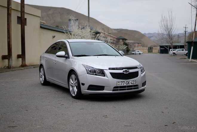 Chevrolet Cruze-2