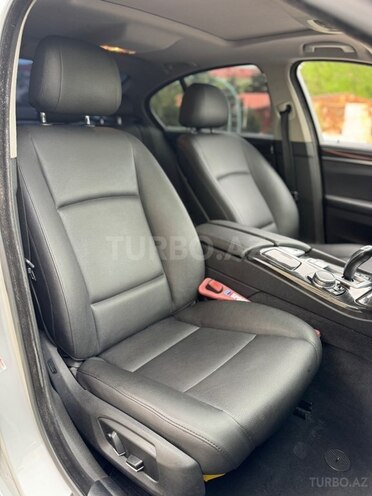 BMW 528-11
