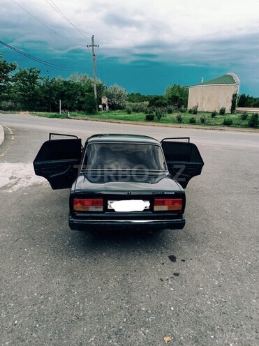 LADA (VAZ) 2107-2