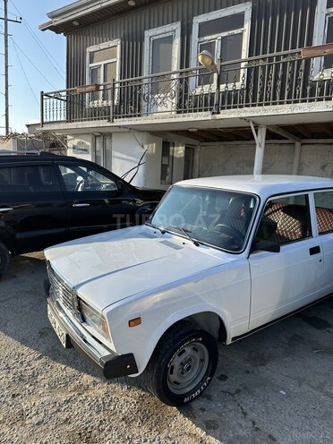 LADA (VAZ) 2107-4