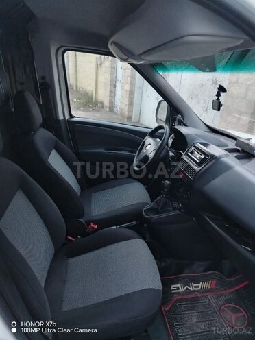 Fiat Doblo-4
