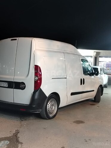 Fiat Doblo-3