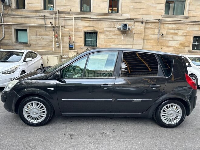 Renault Scenic-4