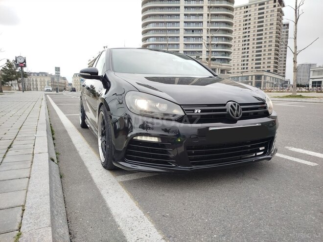 Volkswagen Golf R-7