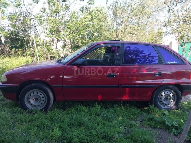 Opel Astra-3