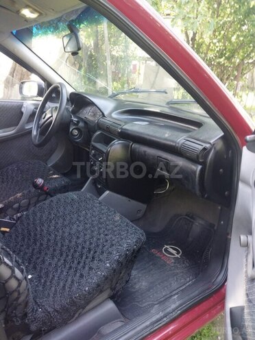 Opel Astra-8