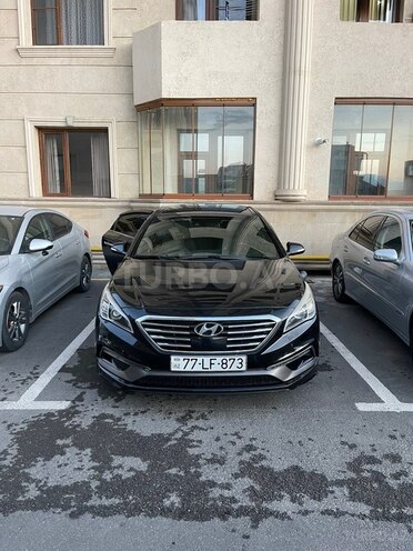 Hyundai Sonata-1