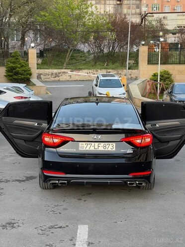 Hyundai Sonata-10