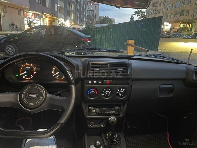 LADA (VAZ) Niva-8