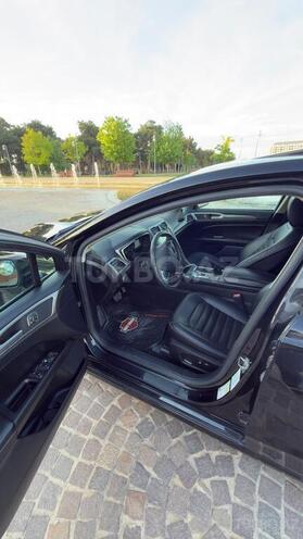 Ford Fusion (North America)-8