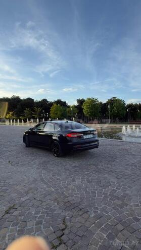Ford Fusion (North America)-2