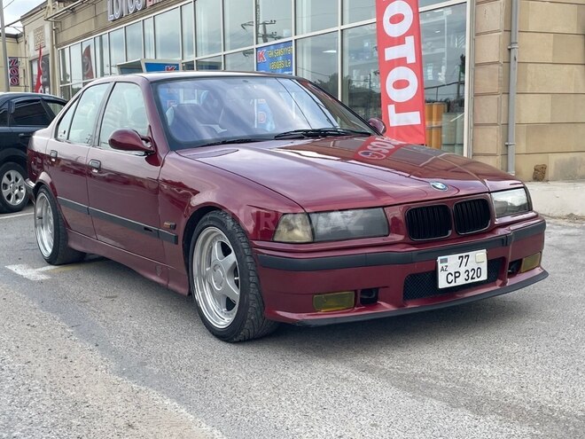 BMW 325-4