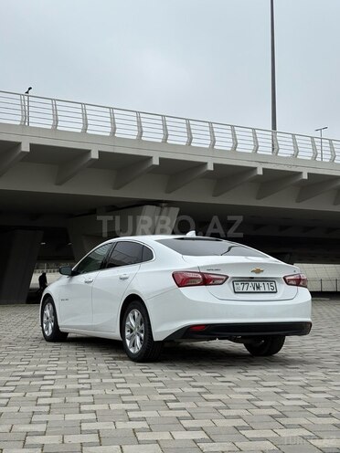 Chevrolet Malibu-6
