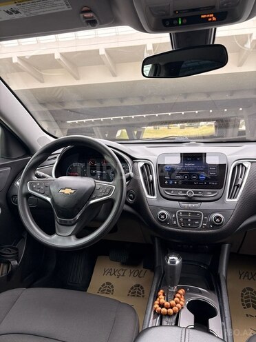 Chevrolet Malibu-10