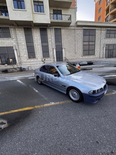 BMW 523-5