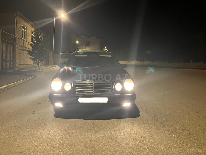 Mercedes E 200-9