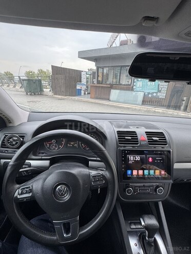 Volkswagen Jetta-7