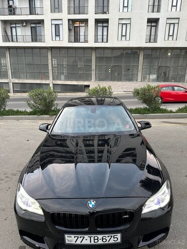 BMW 528-2