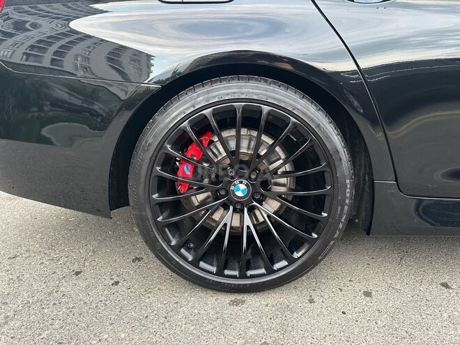 BMW 528-9