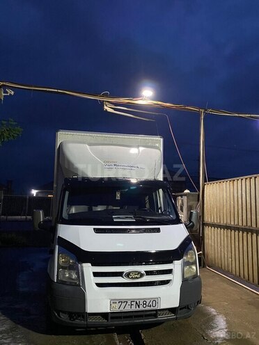 Ford Transit-2