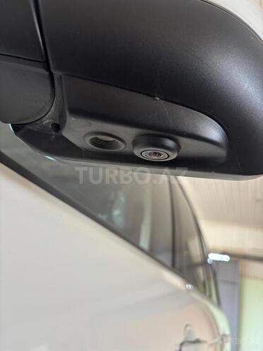 Land Rover Range Rover-12