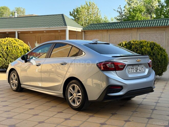 Chevrolet Cruze-5