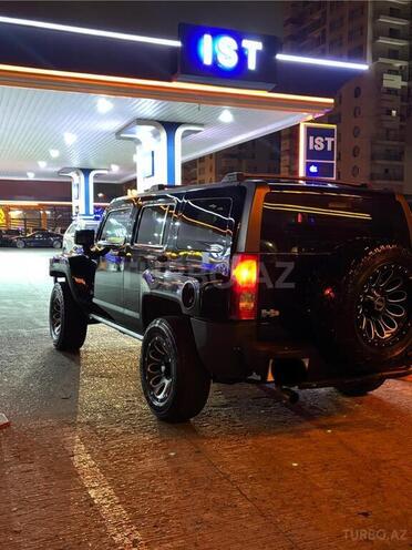 Hummer H3-4
