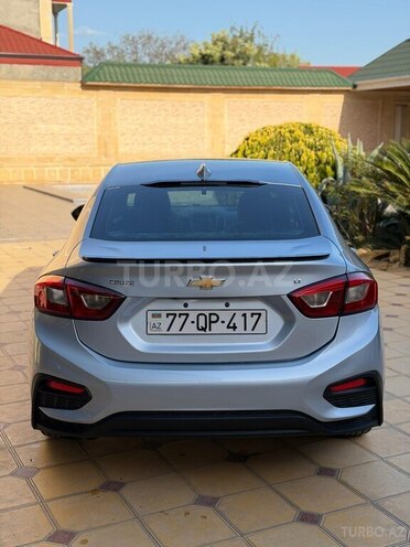 Chevrolet Cruze-6