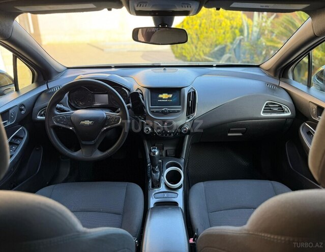 Chevrolet Cruze-8
