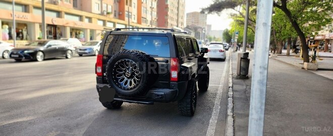 Hummer H3-10